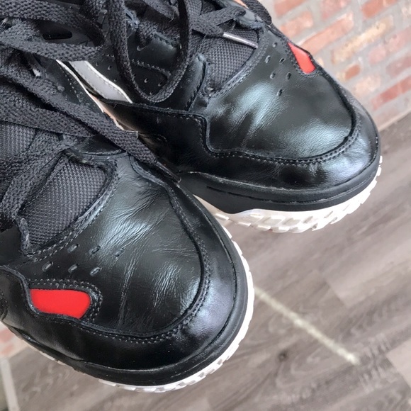 Reebok - Picture 13 of 17